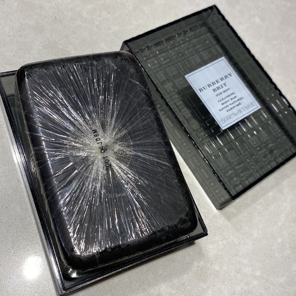 New BURBERRY Brit for Men Cleansing Body Bar250g ⭐️⭐️⭐️⭐️ - Picture 7 of 7